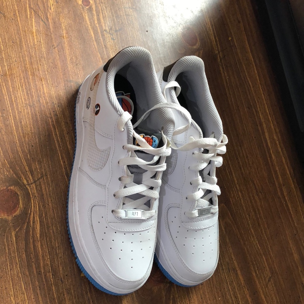 Space jam forces